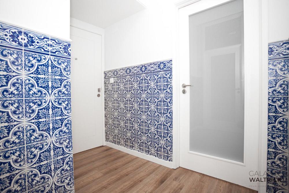 Downtown 3 Bedroom With Balcony - Quiet Street - Family Friendly - Groups Porto Exterior foto